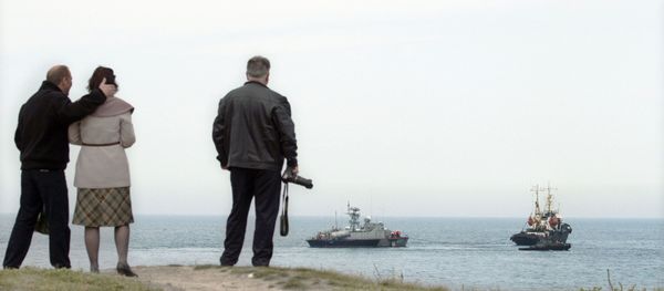 Ukraine's missile boat Priluki and tanker Fastov leave maritime port Ukraine's missile boat Priluki and tanker Fastov leave maritime port - Sputnik International