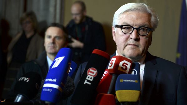 German Foreign Minister Frank-Walter Steinmeier speaks to media after the Normandy format meeting in German foreign ministry's guest house Villa Borsig in Berlin, November 6, 2015 German Foreign Minister Frank-Walter Steinmeier speaks to media after the Normandy format meeting in German foreign ministry's guest house Villa Borsig in Berlin, November 6, 2015 - Sputnik International