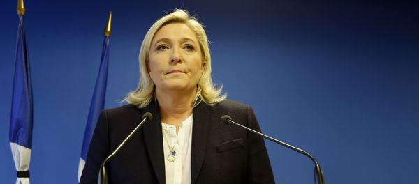 Leader of the French Far-right party the Front National (FN) Marine Le Pen delivers an address in Nanterre, suburban Paris on November 14, 2015, in response to the attacks in which at least 128 people were killed - Sputnik International