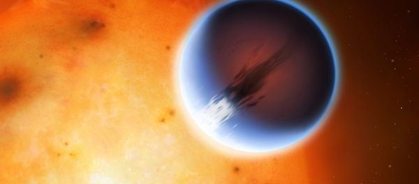 The planet HD 189733b is shown here in front of its parent star - Sputnik International