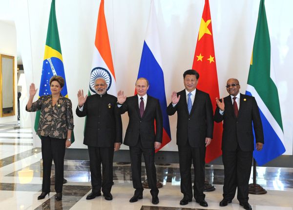 Russian President Vladimir Putin takes part in informal BRICS summit in Antalya - Sputnik International