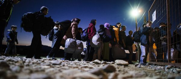 Migrants and refugees - Sputnik International
