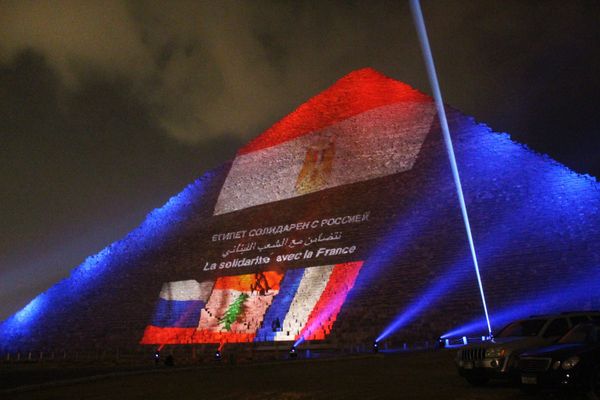 Memorial event for victims of Russian A321 crash and Paris terrorist attacks - Sputnik International