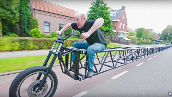 Longest bicycle - Guinness World Records - Sputnik International