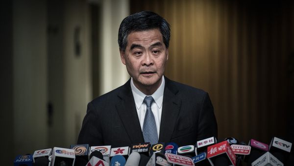 Hong Kong Chief Executive Leung Chun-ying addresses a press conference in Hong Kong on June 18, 2015 - Sputnik International