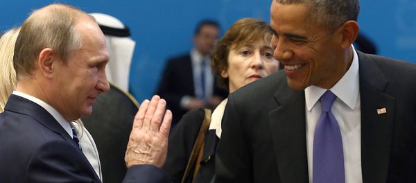 U.S. President Barack Obama (R) chats with Russia's President Vladimir Putin prior to a working session at the Group of 20 (G20) leaders summit in the Mediterranean resort city of Antalya, Turkey, November 16, 2015 U.S. President Barack Obama (R) chats with Russia's President Vladimir Putin prior to a working session at the Group of 20 (G20) leaders summit in the Mediterranean resort city of Antalya, Turkey, November 16, 2015 - Sputnik International