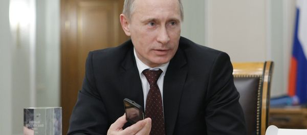 Putin meets with Yevtushenkov and Ivanov Putin meets with Yevtushenkov and Ivanov - Sputnik International