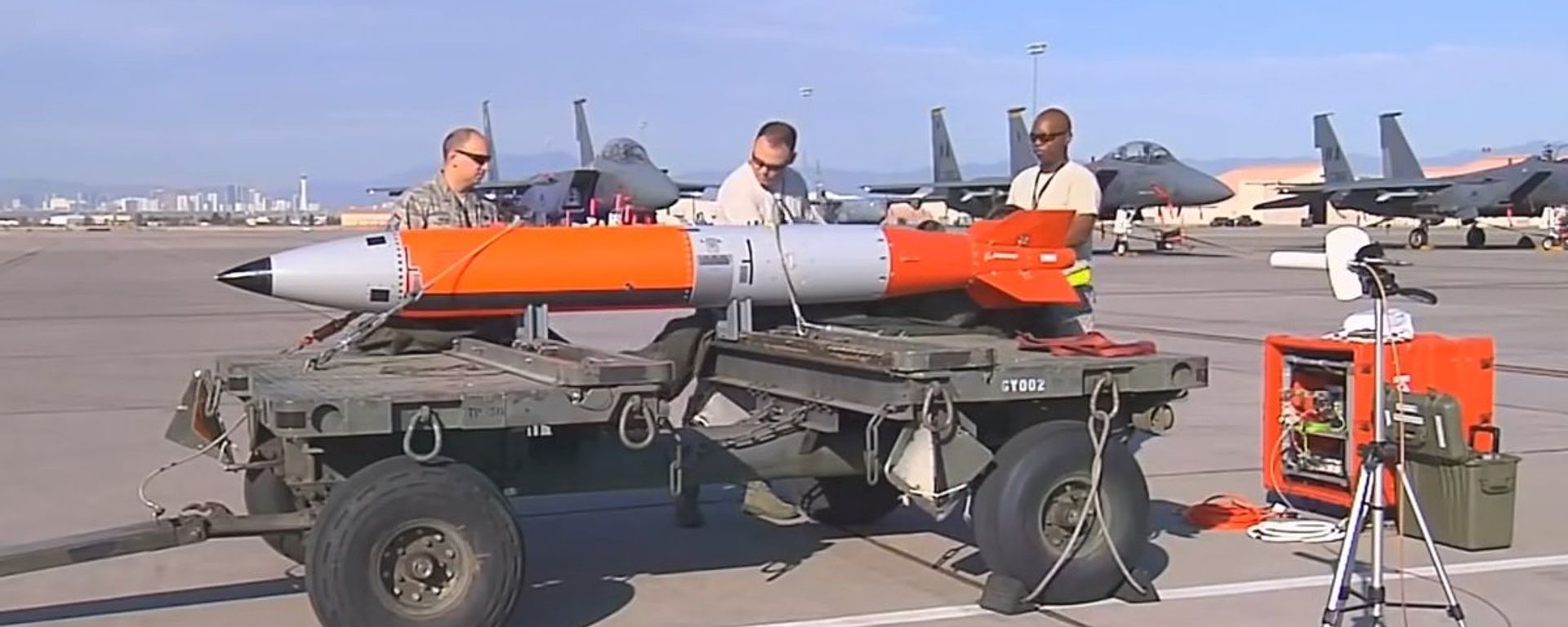 Nuclear Bomb B61 12 Nuclear Bomb B61 12 - Sputnik International, 1920, 02.11.2022