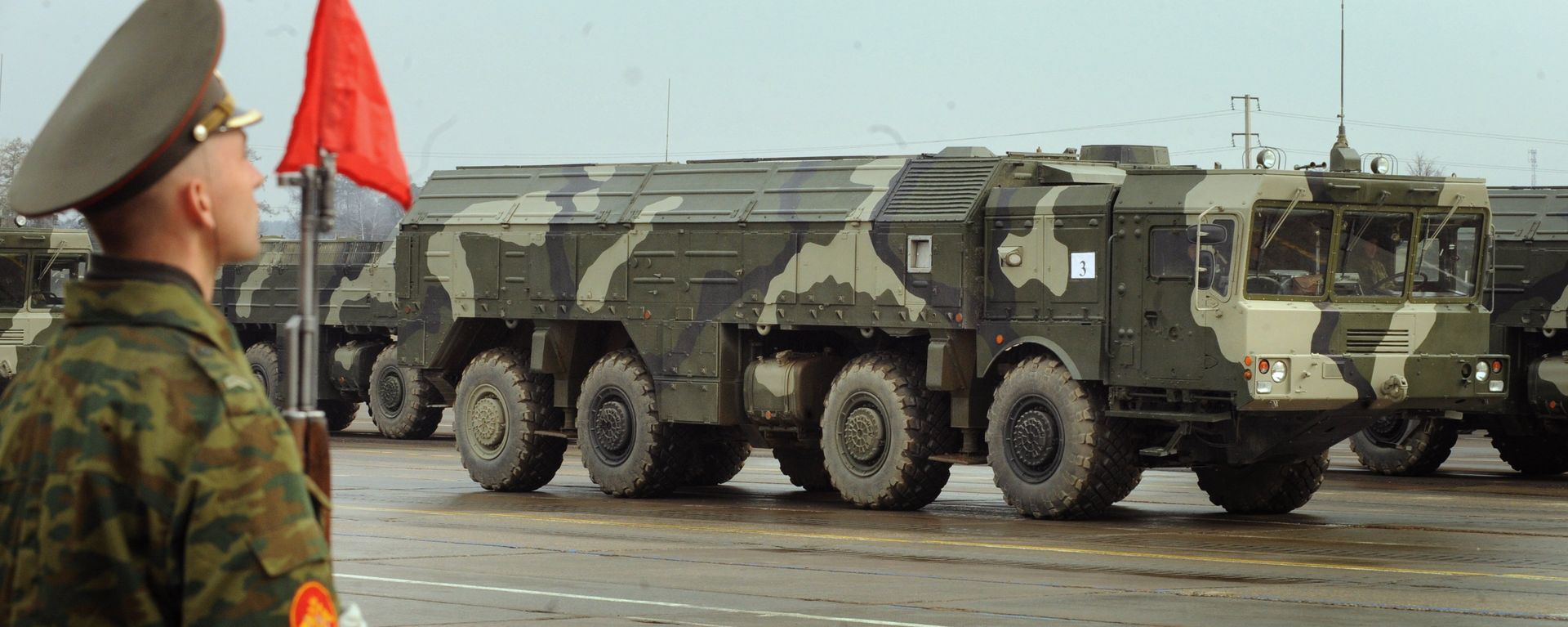 The Iskander ballistic missile launcher at a parade rehearsal. Grom-2 is ostensibly meant to compete with the Russian SRBM. - Sputnik International, 1920, 09.01.2022