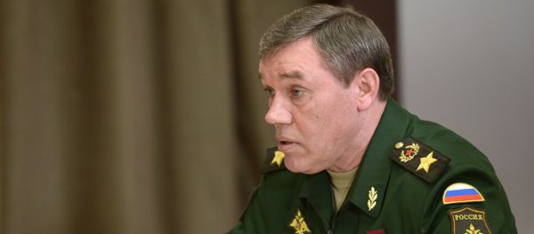 Vladimir Putin chairs meeting on armed forces development - Sputnik International