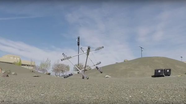 Super Ball Bot Drop and Roll - Sputnik International