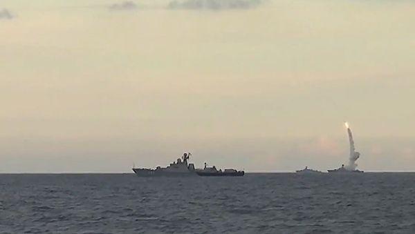 Cruise missile strikes on ISIL targets in Syria, launched over 1500 km away, from the Caspian Sea Cruise missile strikes on ISIL targets in Syria, launched over 1500 km away, from the Caspian Sea - Sputnik International