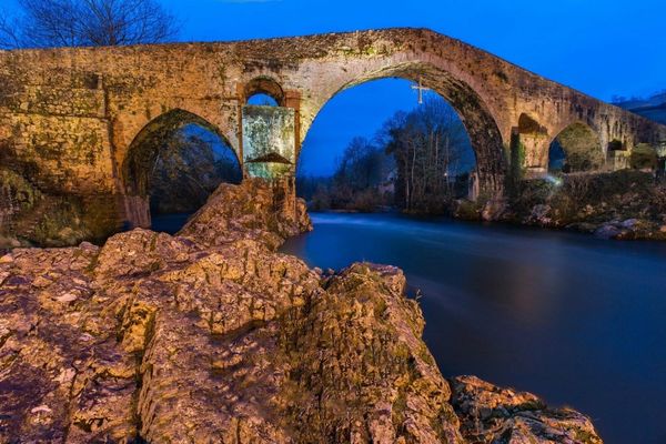 We Build Too Many Walls and Not Enough Bridges We Build Too Many Walls and Not Enough Bridges - Sputnik International