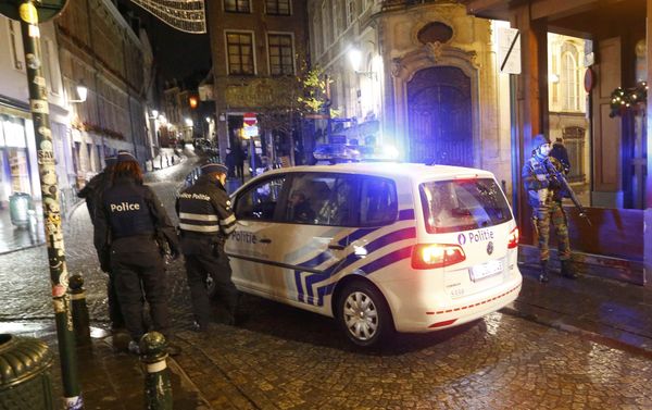 Belgian police and military conduct a search in central Brussels following the recent deadly Paris attacks, in Brussels Belgian police and military conduct a search in central Brussels following the recent deadly Paris attacks, in Brussels, Belgium, November 22, 2015. Belgian police and military conduct a search in central Brussels following the recent deadly Paris attacks, in Brussels Belgian police and military conduct a search in central Brussels following the recent deadly Paris attacks, in Brussels, Belgium, November 22, 2015. - Sputnik International