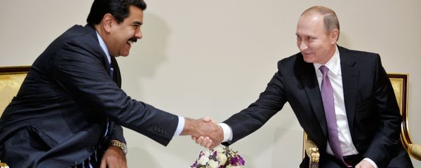 Russian President Vladimir Putin, right, and Venezuelan President Nicolas Maduro during their meeting in Tehran, Iran, November 23, 2015 Russian President Vladimir Putin, right, and Venezuelan President Nicolas Maduro during their meeting in Tehran, Iran, November 23, 2015 - Sputnik International