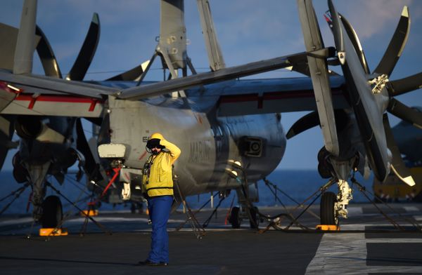 Gallic Might: Charles de Gaulle Aircraft Carrier Deployed Against ISIL - Sputnik International