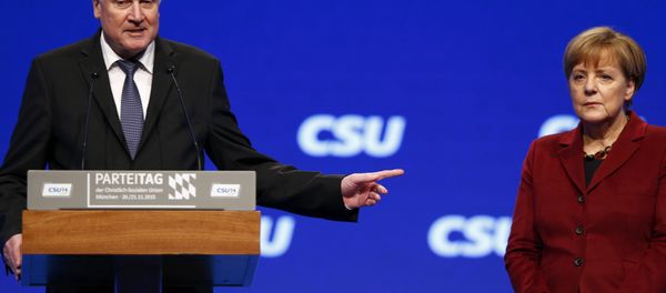 Bavarian Prime Minister and head of the Christian Social Union (CSU) Horst Seehofer welcomes German Chancellor Angela Merkel to the Christian Social Union (CSU) party congress in Munich, Germany in this November 20, 2015 file picture. Bavarian Prime Minister and head of the Christian Social Union (CSU) Horst Seehofer welcomes German Chancellor Angela Merkel to the Christian Social Union (CSU) party congress in Munich, Germany in this November 20, 2015 file picture. - Sputnik International