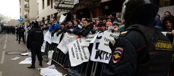Muscovites protest against Turkish Air Forces' actions Muscovites protest against Turkish Air Forces' actions - Sputnik International