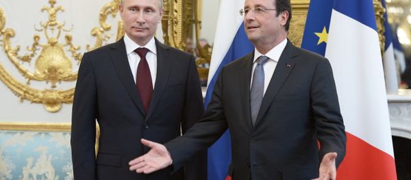 Russian President Vladimir Putin, left, and French President Francois Hollande. Russian President Vladimir Putin, left, and French President Francois Hollande. - Sputnik International