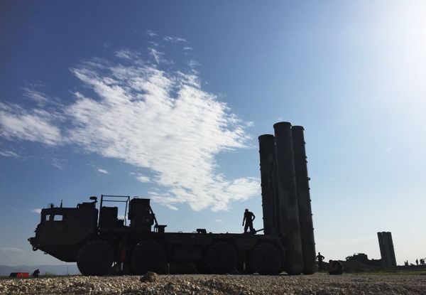Russia's S-400 advanced air defense systems deployed in Syria - Sputnik International