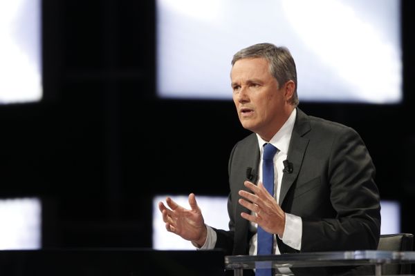 Gaullist politician Nicolas Dupont-Aignan takes part in a TV interview (File) Gaullist politician Nicolas Dupont-Aignan takes part in a TV interview (File) - Sputnik International