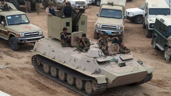 Kurdish troops known as peshmerga prepare to attack Islamic State group positions during a military operation to regain control of some villages west of the oil-rich city of Kirkuk, 180 miles (290 kilometers) north of Baghdad, Iraq, Wednesday, Sept. 30, 2015. Kurdish troops known as peshmerga prepare to attack Islamic State group positions during a military operation to regain control of some villages west of the oil-rich city of Kirkuk, 180 miles (290 kilometers) north of Baghdad, Iraq, Wednesday, Sept. 30, 2015. - Sputnik International