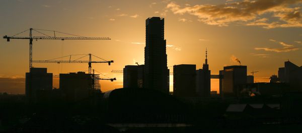Buildings under construction are seen during a sunrise in central Brussels, Belgium, November 26, 2015 Buildings under construction are seen during a sunrise in central Brussels, Belgium, November 26, 2015 - Sputnik International