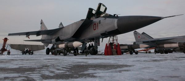 Interceptor fighter MiG-31BM at the airbase in Kansk - Sputnik International