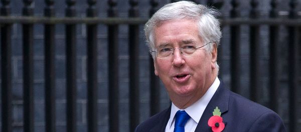 British Defence Secretary Michael Fallon arrives for the weekly cabinet meeting at 10 Downing Street in London. - Sputnik International