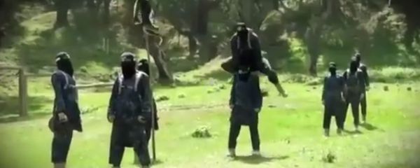 Still from an ISIL training video Still from an ISIL training video - Sputnik International