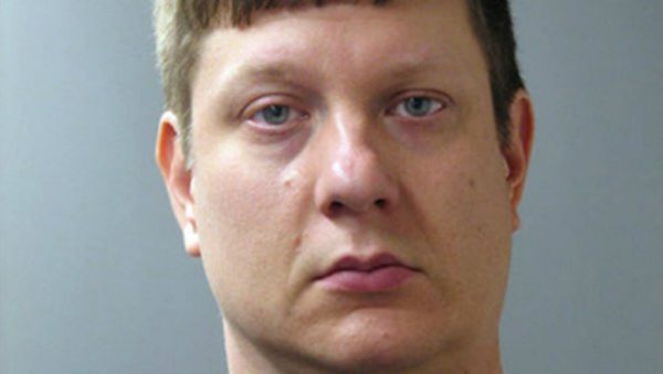Bail Set At $1.5 Million for Chicago Cop Charged With Murder of Black Teen - Sputnik International