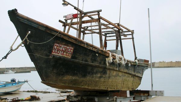 An unidentified wooden boat that was found in the sea off Noto Peninsula is seen in Wajima, Japan. - Sputnik International