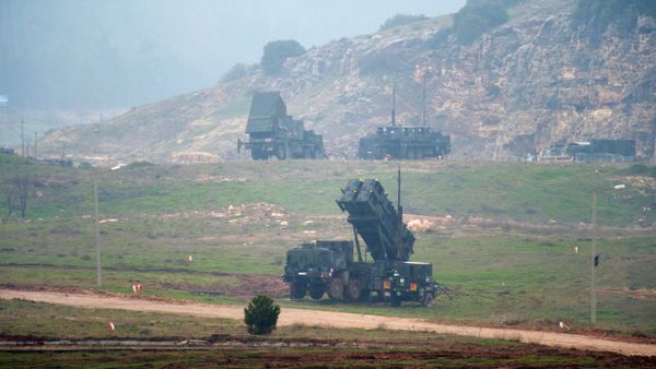 Launching vehicles of the patriot surface-to-air missile systems photographed during a visit of Dutch defense minister Jeanine Hennis-Plasschaert, unseen, and German defense minister Thomas de Maiziere, unseen, in Kahramanmaras, Turkey, Saturday Feb. 23, 2013 - Sputnik International