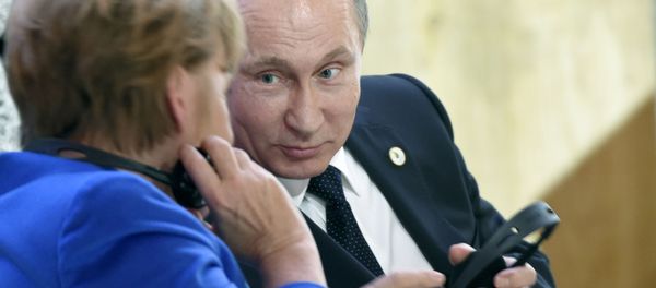 Saving the Earth: Putin Meets World Leaders at Paris Climate Conference - Sputnik International