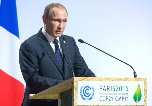 Saving the Earth: Putin Meets World Leaders at Paris Climate Conference - Sputnik International