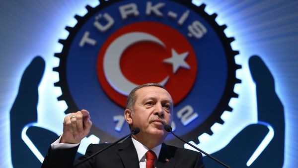 Turkey's President Recep Tayyip Erdogan addresses a labor union meeting in Ankara, Turkey, Thursday, Dec. 3, 2015. - Sputnik International
