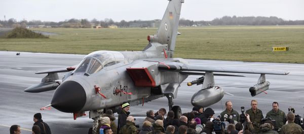 Journalists stand in front of a Tornado aircraft of the Tactical Air Force Wing 51 'Immelmann' during a presentation at German army Bundeswehr airbase in Jagel near the German-Danish border, December 4, 2015 Journalists stand in front of a Tornado aircraft of the Tactical Air Force Wing 51 'Immelmann' during a presentation at German army Bundeswehr airbase in Jagel near the German-Danish border, December 4, 2015 - Sputnik International