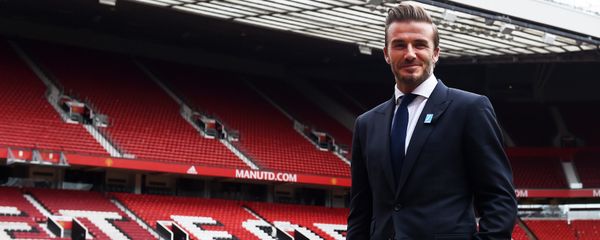 Former Manchester United and England footballer David Beckham poses on the pitch at Old Trafford in Manchester, north west England on October 6, 2015 ahead of a charity football match in aid of UNICEF - Sputnik International
