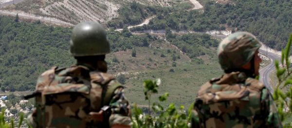 Turkey should play a more central role in solving the Syrian crisis, in particular by tightening the border control to limit the movement of foreign fighters into the war-torn country, French Secretary of State for European Affairs Harlem Desir said. - Sputnik International