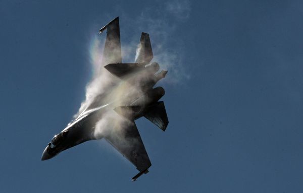 Winged Death: Su-34 and Su-35 Russian Military Aircraft - Sputnik International