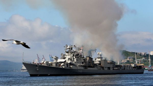 Warships of Indian Navy welcomed in Vladivostok Warships of Indian Navy welcomed in Vladivostok - Sputnik International
