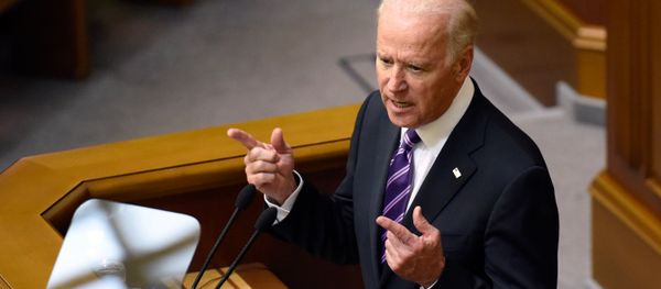 Vice President of the United States Joe Biden speaks at a meeting of Ukraine's Verkhovna Rada in Kiev. - Sputnik International