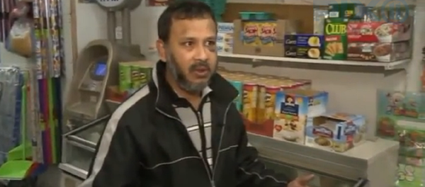 Man beats Muslim store owner in Astoria; police investigates attack as hate crime (print screen) - Sputnik International