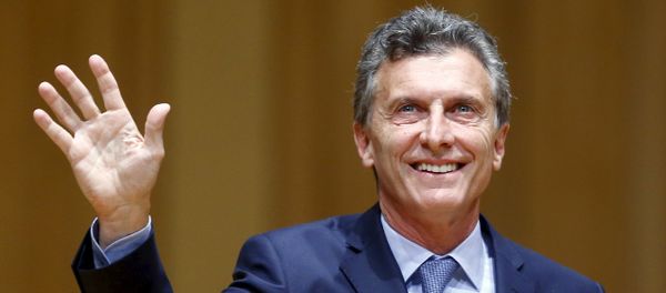 Argentina's President-elect Mauricio Macri acknowledges the audience as he attends the inauguration of incoming Buenos Aires' City Mayor Horacio Rodriguez Larreta (not seen) in Buenos Aires December 9, 2015 Argentina's President-elect Mauricio Macri acknowledges the audience as he attends the inauguration of incoming Buenos Aires' City Mayor Horacio Rodriguez Larreta (not seen) in Buenos Aires December 9, 2015 - Sputnik International