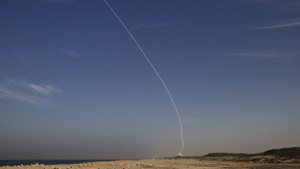 An Arrow 3 ballistic missile interceptor is seen during its test launch near Ashdod December 10, 2015. An Arrow 3 ballistic missile interceptor is seen during its test launch near Ashdod December 10, 2015. - Sputnik International