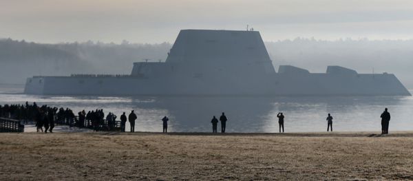 The Zumwalt-class cruiser The Zumwalt-class cruiser - Sputnik International