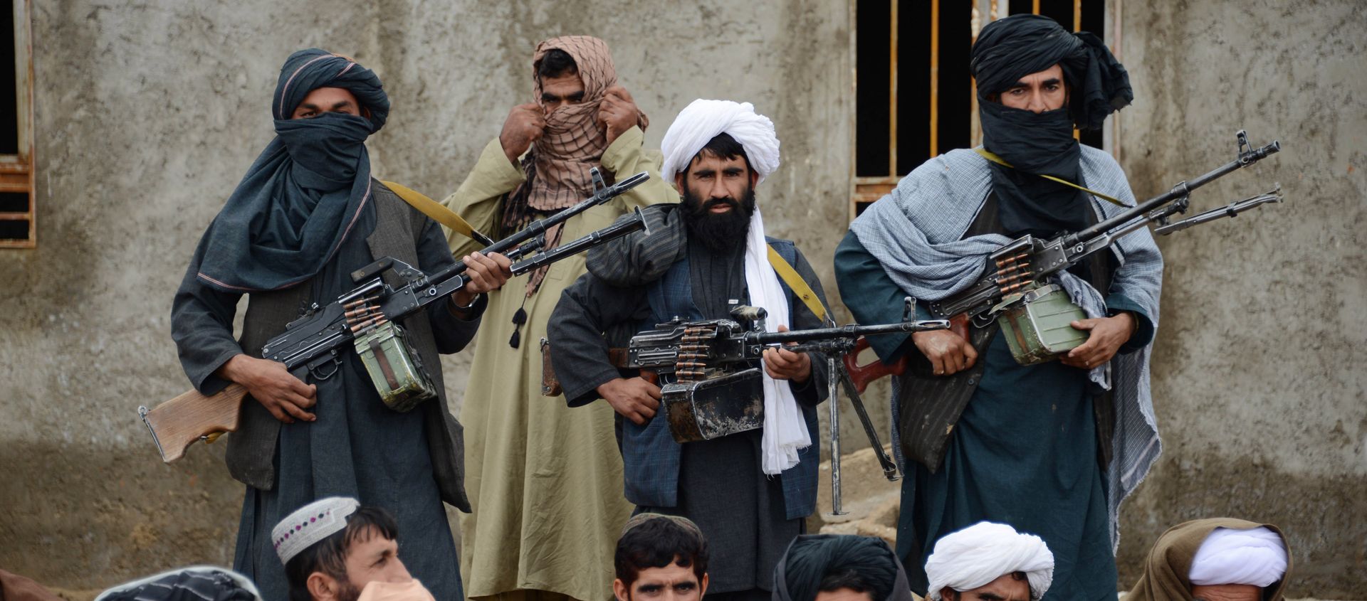 In this Tuesday, 3 November 2015 photo, Afghan Taliban fighters listen to Mullah Mohammed Rasool, unseen, the newly-elected leader of a breakaway faction of the Taliban, in Farah province, Afghanistan - Sputnik International, 1920, 13.08.2021