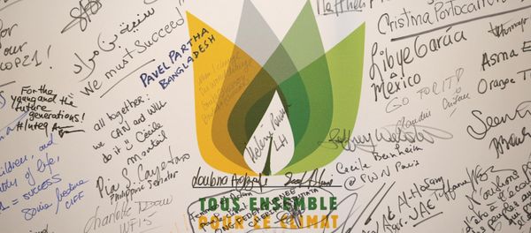 Messages are written on a wall during the World Climate Change Conference 2015 (COP21) at Le Bourget, near Paris, France, December 9, 2015 Messages are written on a wall during the World Climate Change Conference 2015 (COP21) at Le Bourget, near Paris, France, December 9, 2015 - Sputnik International