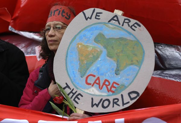 A climate activist demonstrates in Paris, Saturday, Dec.12, 2015 during the COP21, the United Nations Climate Change Conference. A climate activist demonstrates in Paris, Saturday, Dec.12, 2015 during the COP21, the United Nations Climate Change Conference. - Sputnik International