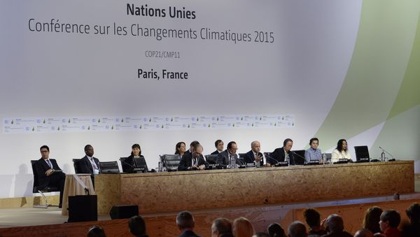 French President Francois Hollande (2ndL), French Foreign Minister Laurent Fabius (C), United Nations Secretary General Ban Ki-moon (3rddR) and UN climate chief Christiana Figueres (2ndR) make a statement at the COP21 Climate Conference in Le Bourget, north of Paris - Sputnik International